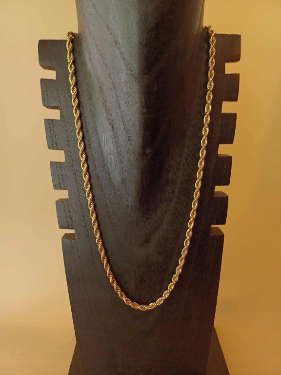 MN1035 bold gold colour rope chain